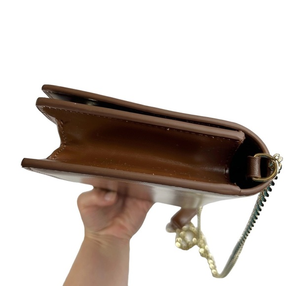 Faux Leather Brown Structured Gold Tone Horseshoe Chain Purse - Picture 4 of 13